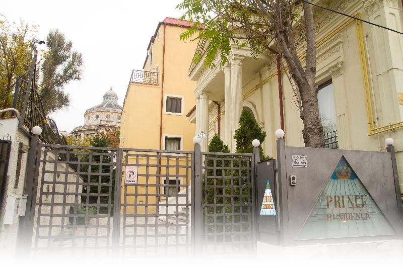 Prince Residence Apartments - Genel