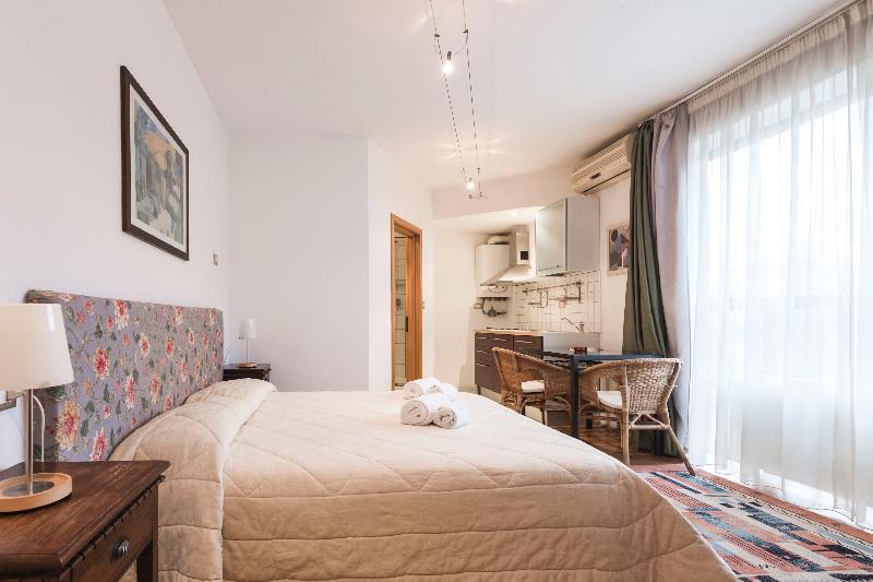 Prince Residence Apartments - Oda