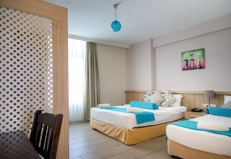 Ponz Otel - Oda