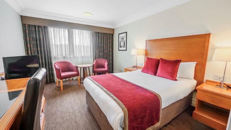 The Aberdeen Altens Hotel - Oda