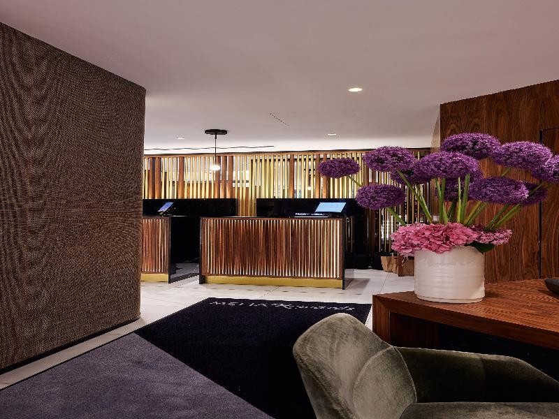 The Level at Melia White House - Genel