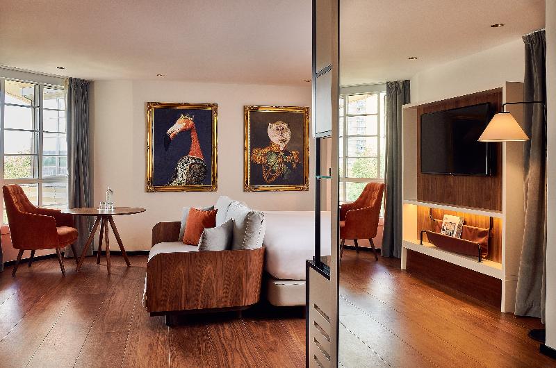 The Level at Melia White House - Oda