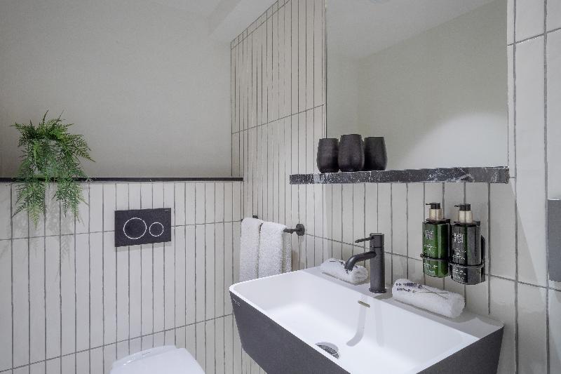 The Level at Melia White House - Oda