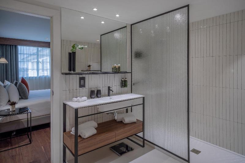 The Level at Melia White House - Oda