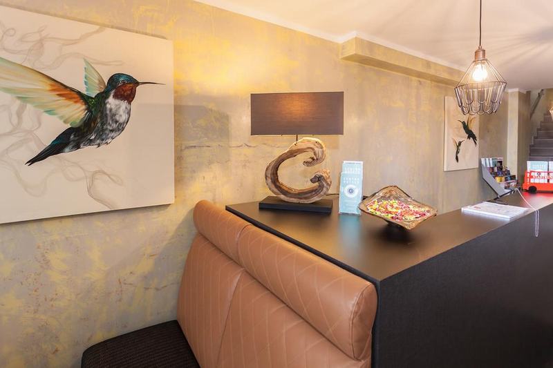 Hotel West Hamburg - Lobi
