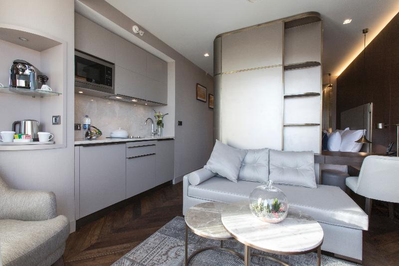 Noble22 Suites - Oda