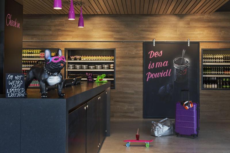 MOXY Vienna Airport - Bar