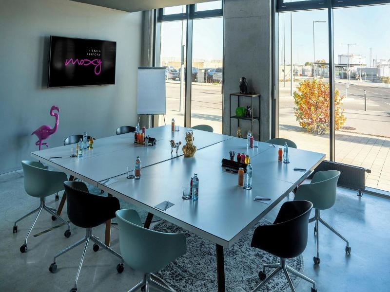 MOXY Vienna Airport - Toplantı