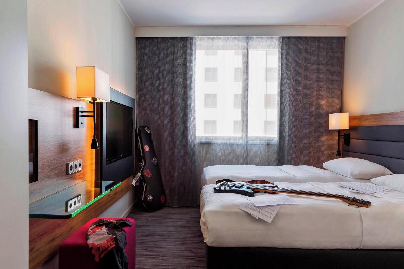 MOXY Vienna Airport - Oda