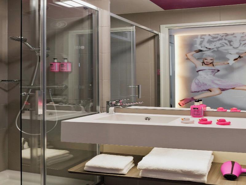 MOXY Vienna Airport - Oda