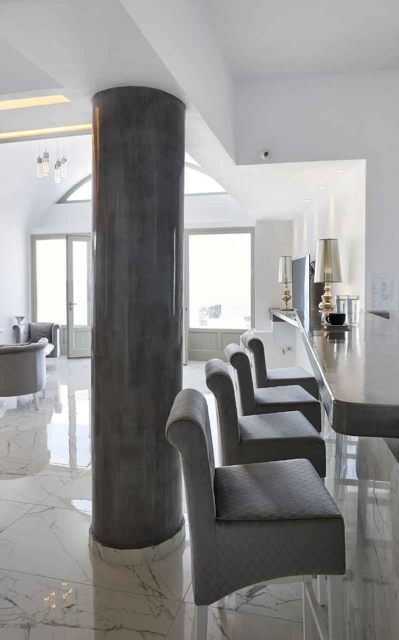 Aperanto Suites - Bar