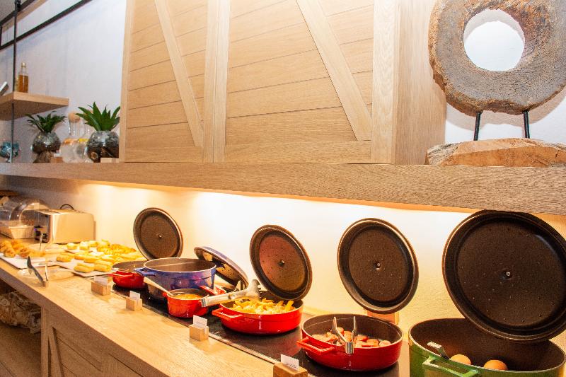 Yianna Caravel Suites by Checkin (adults only) - Restoran