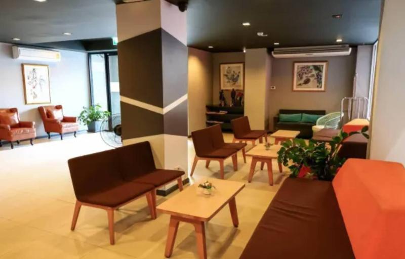 H2 Hotel - Lobi