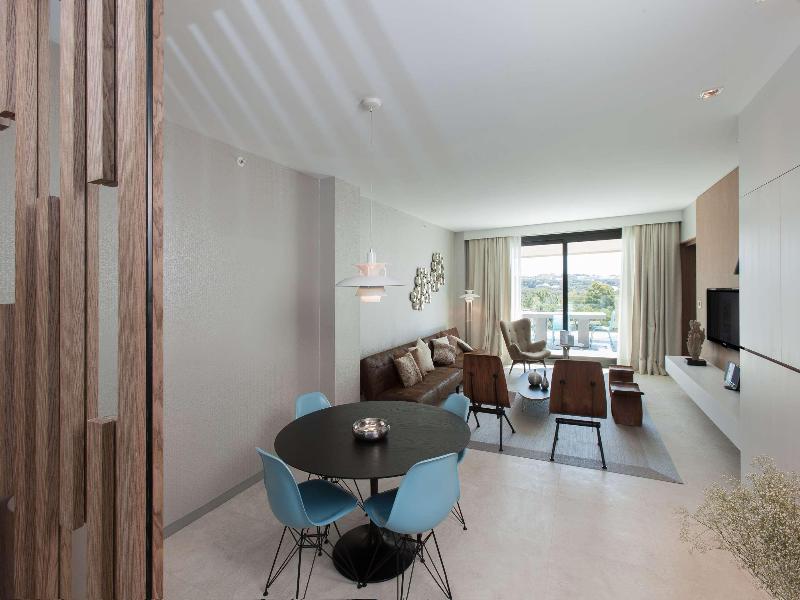 The Oasis by Don Carlos Resort - Oda