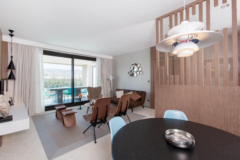 The Oasis by Don Carlos Resort - Oda