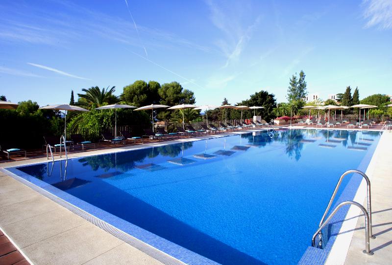 The Oasis by Don Carlos Resort - Havuz