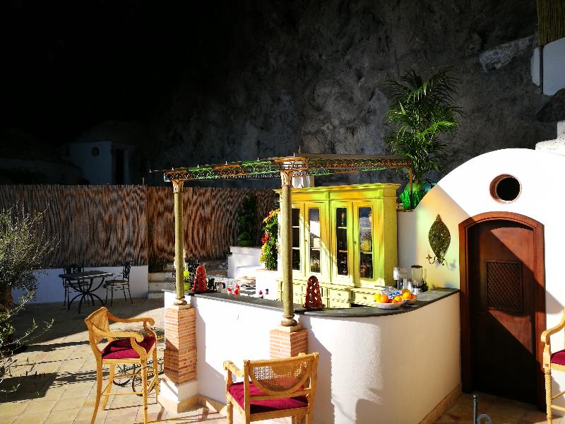 Badia Santa Maria De Olearia - Teras