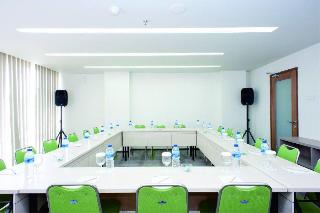 Maxone Hotel Dharmahusada fotoÄŸrafÄ±