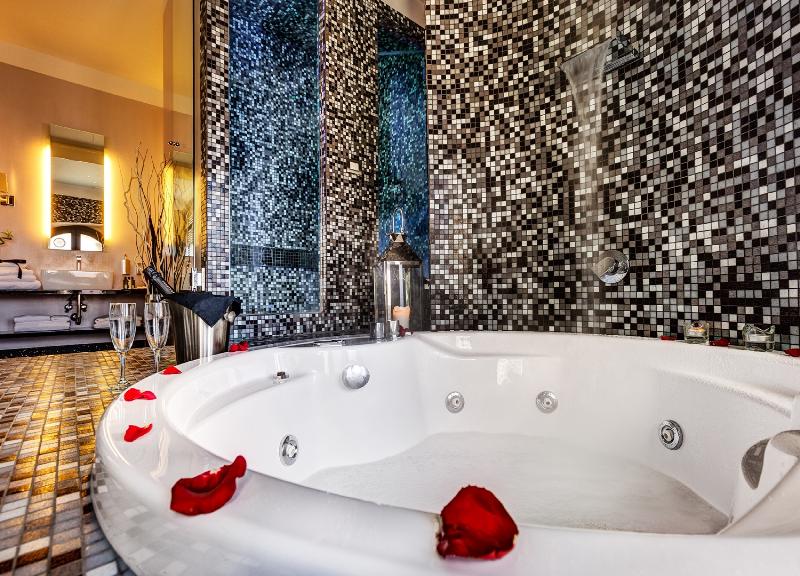 Dharma Luxury Hotel & Spa - Oda