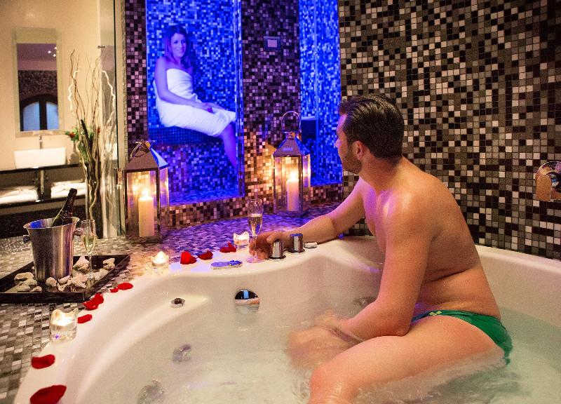 Dharma Luxury Hotel & Spa - Oda