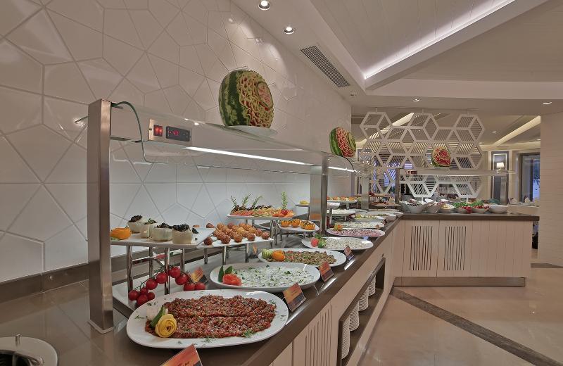 Rawda Hotel Altinoluk - Restoran
