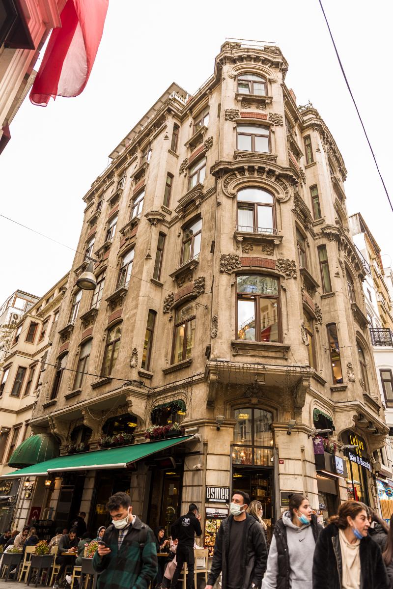 Ragip Pasha Apartments - Genel