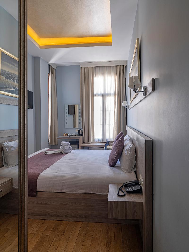 Ragip Pasha Apartments - Oda