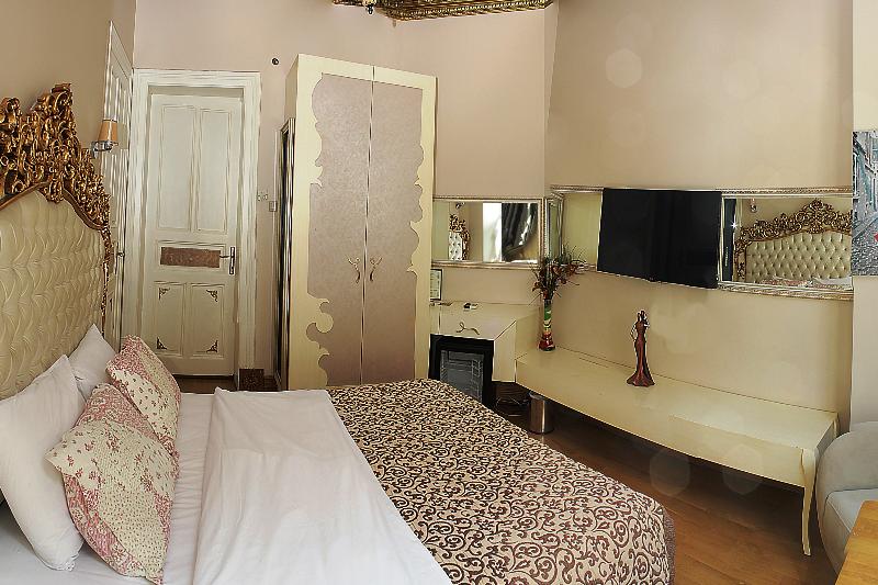 Ragip Pasha Apartments - Oda