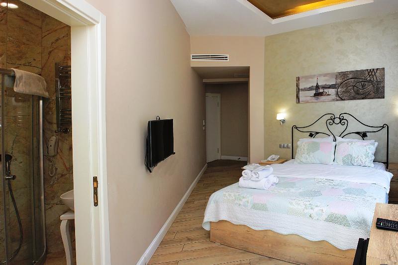 Ragip Pasha Apartments - Oda