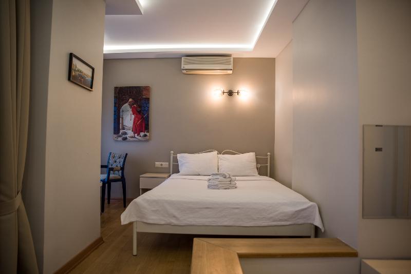 Ragip Pasha Apartments - Oda