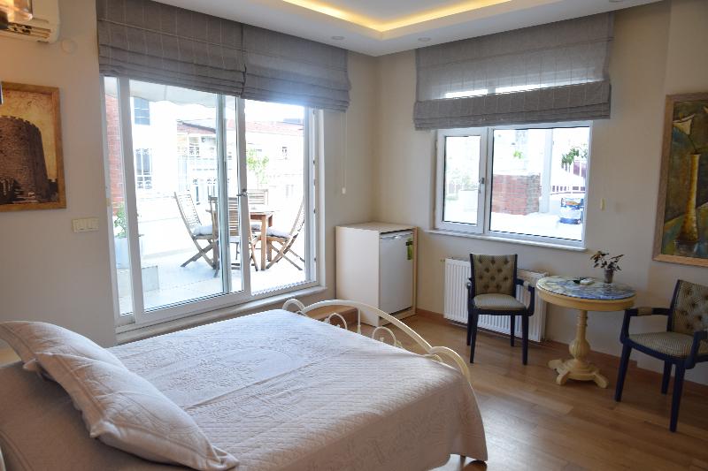 Ragip Pasha Apartments - Oda