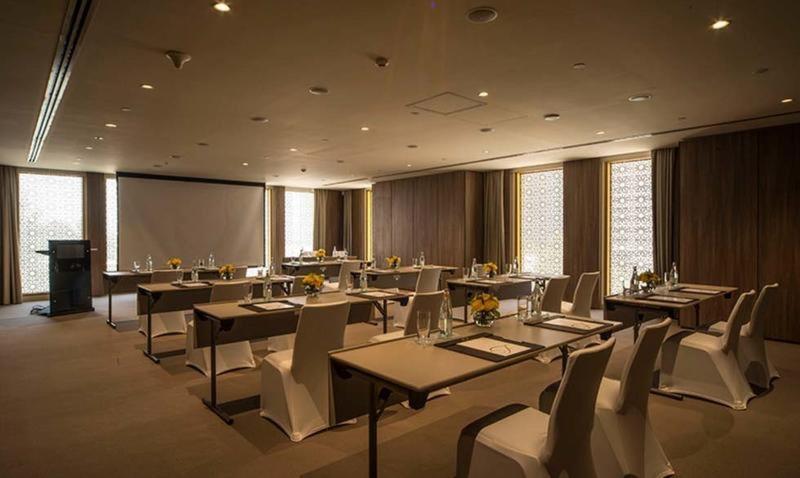 voco® Doha West Bay Suites - Toplantı