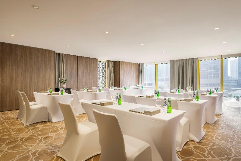 voco® Doha West Bay Suites - Toplantı