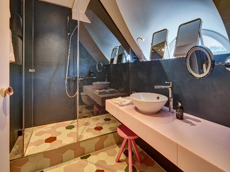 Hotel Restaurant Anker Luzern - Oda