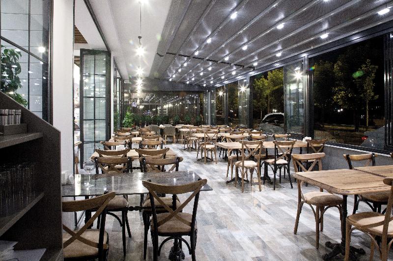 Casa Bianca Hotel - Restoran