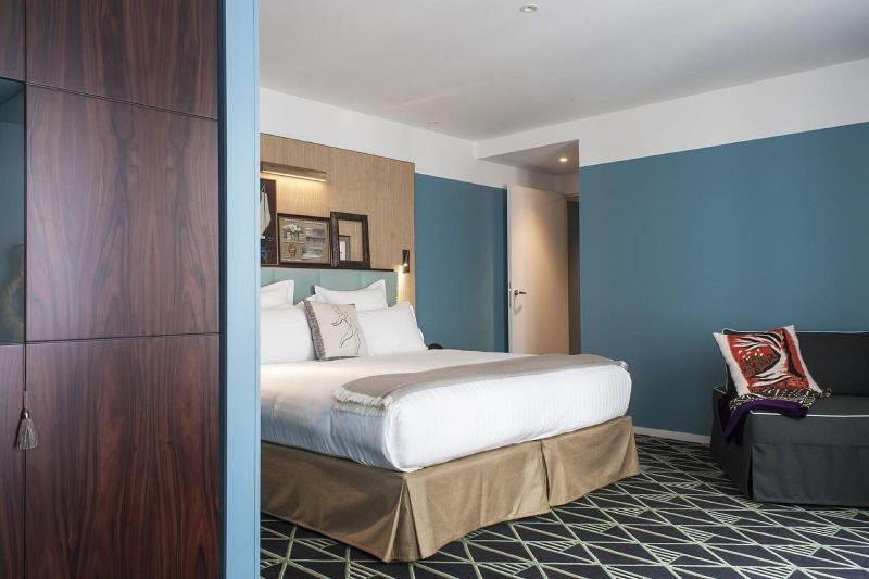 Eiffel Blomet Hotel - Oda