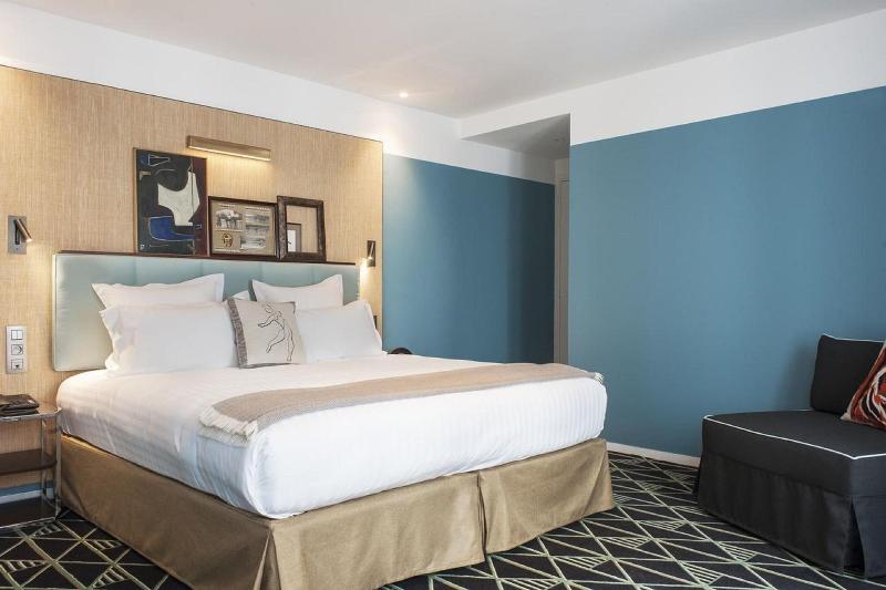Eiffel Blomet Hotel - Oda