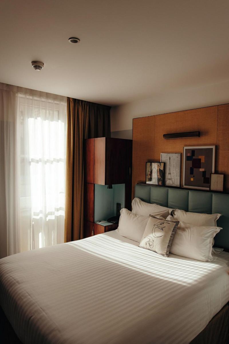Eiffel Blomet Hotel - Oda