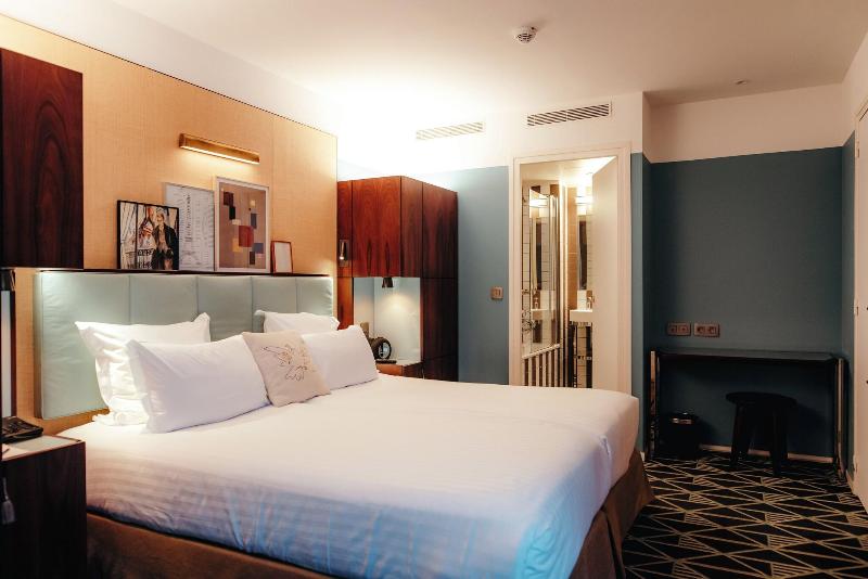 Eiffel Blomet Hotel - Oda