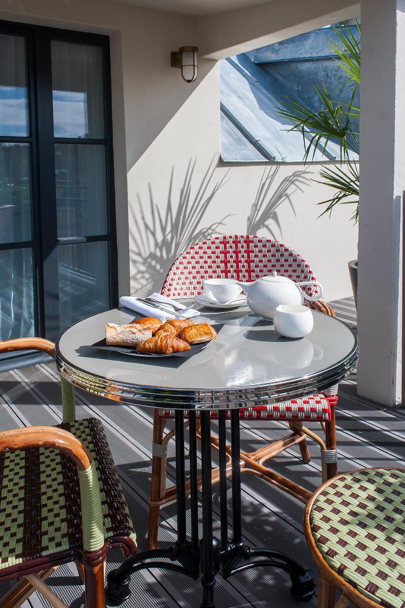 Eiffel Blomet Hotel - Oda