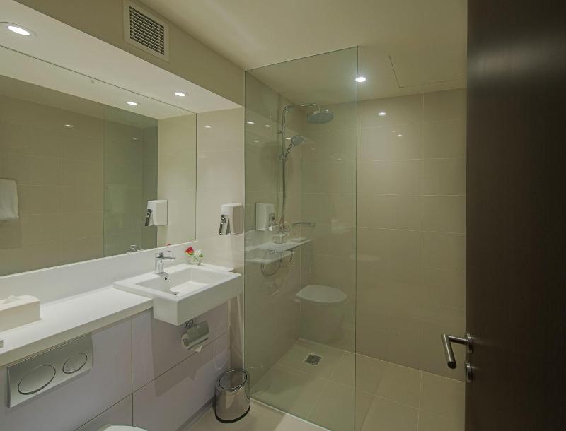 Bigland Hotel & Convention Sentul - Oda
