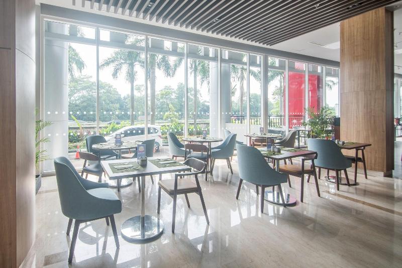 Bigland Hotel & Convention Sentul - Restoran