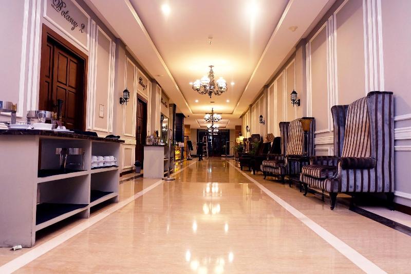 Royal Hotel Bogor - Genel