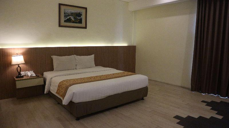 Golden Tulip Essential Belitung - Oda