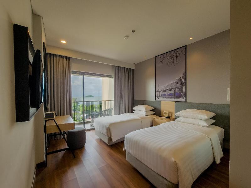 Golden Tulip Essential Belitung - Oda