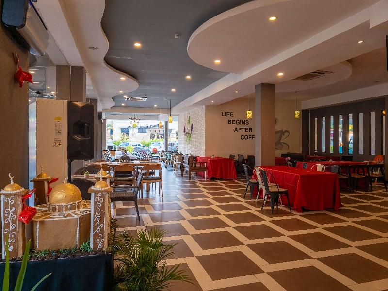 Golden Tulip Essential Belitung - Restoran
