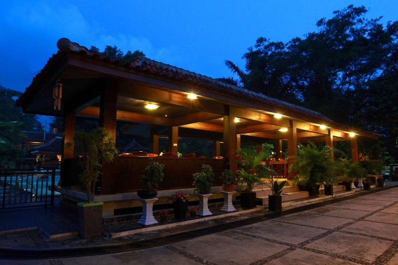 Green Tropical Village Belitung - Restoran