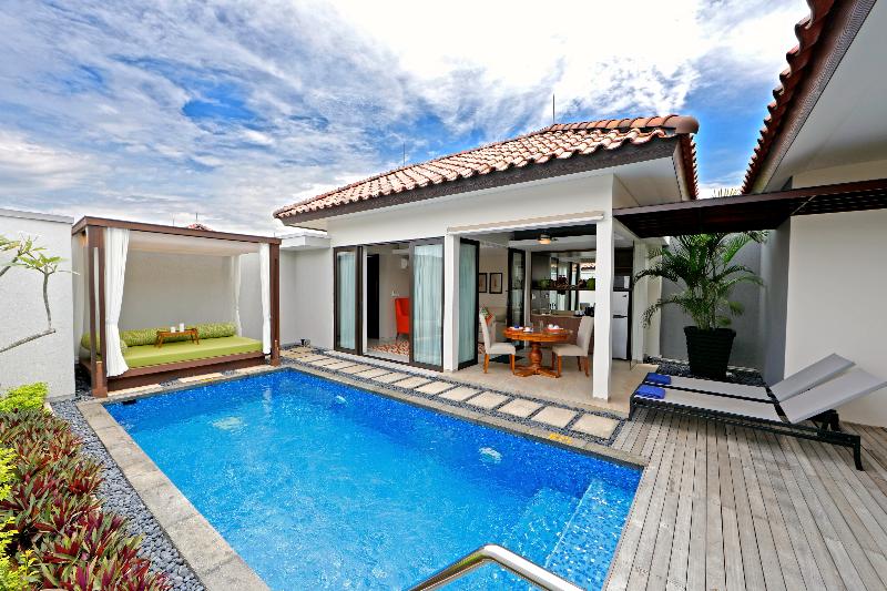 Pantai Indah Lagoi Bintan - Oda