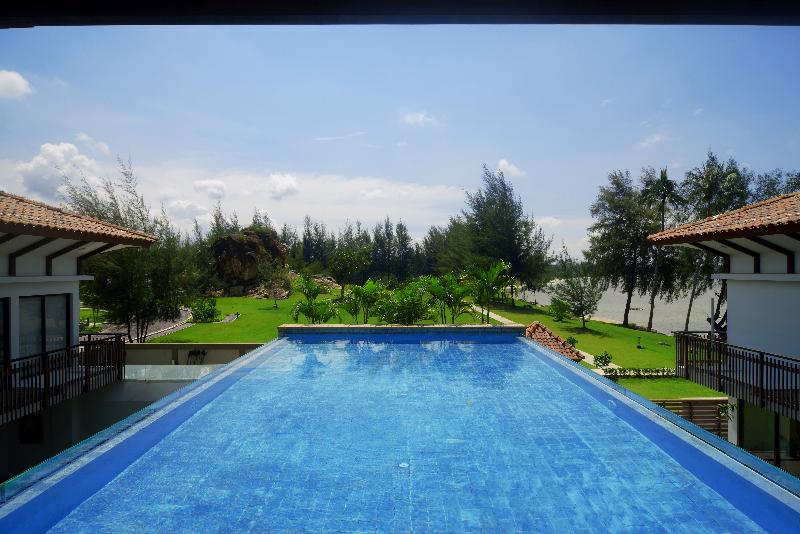 Pantai Indah Lagoi Bintan - Havuz