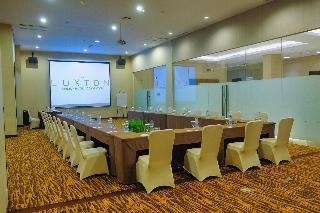 The Luxton Cirebon fotoÄŸrafÄ±